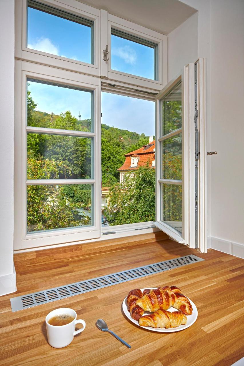 Downtown Suites Mala Strana 布拉格 外观 照片