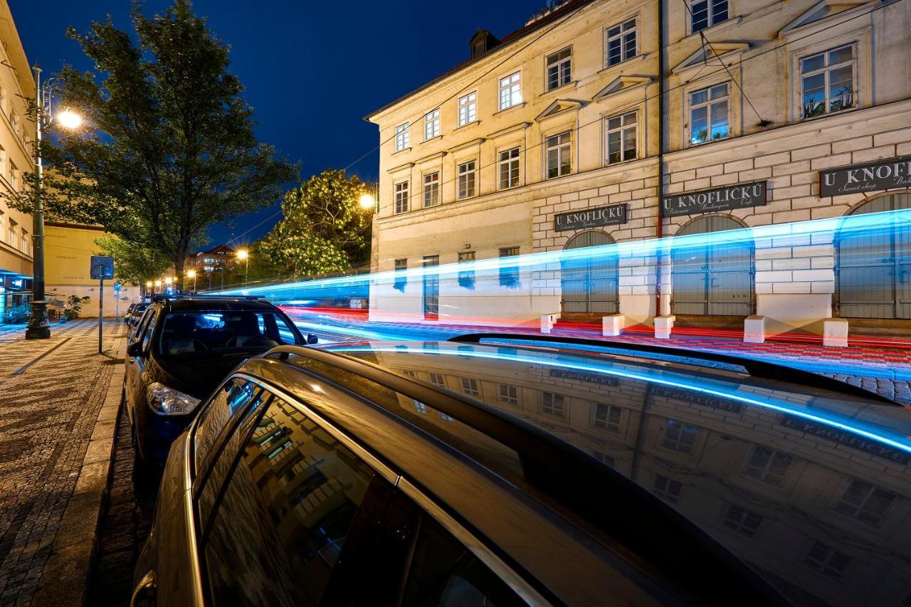 Downtown Suites Mala Strana 布拉格 外观 照片